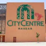 Luxury Duplex 2Br Oasis In Masdar City