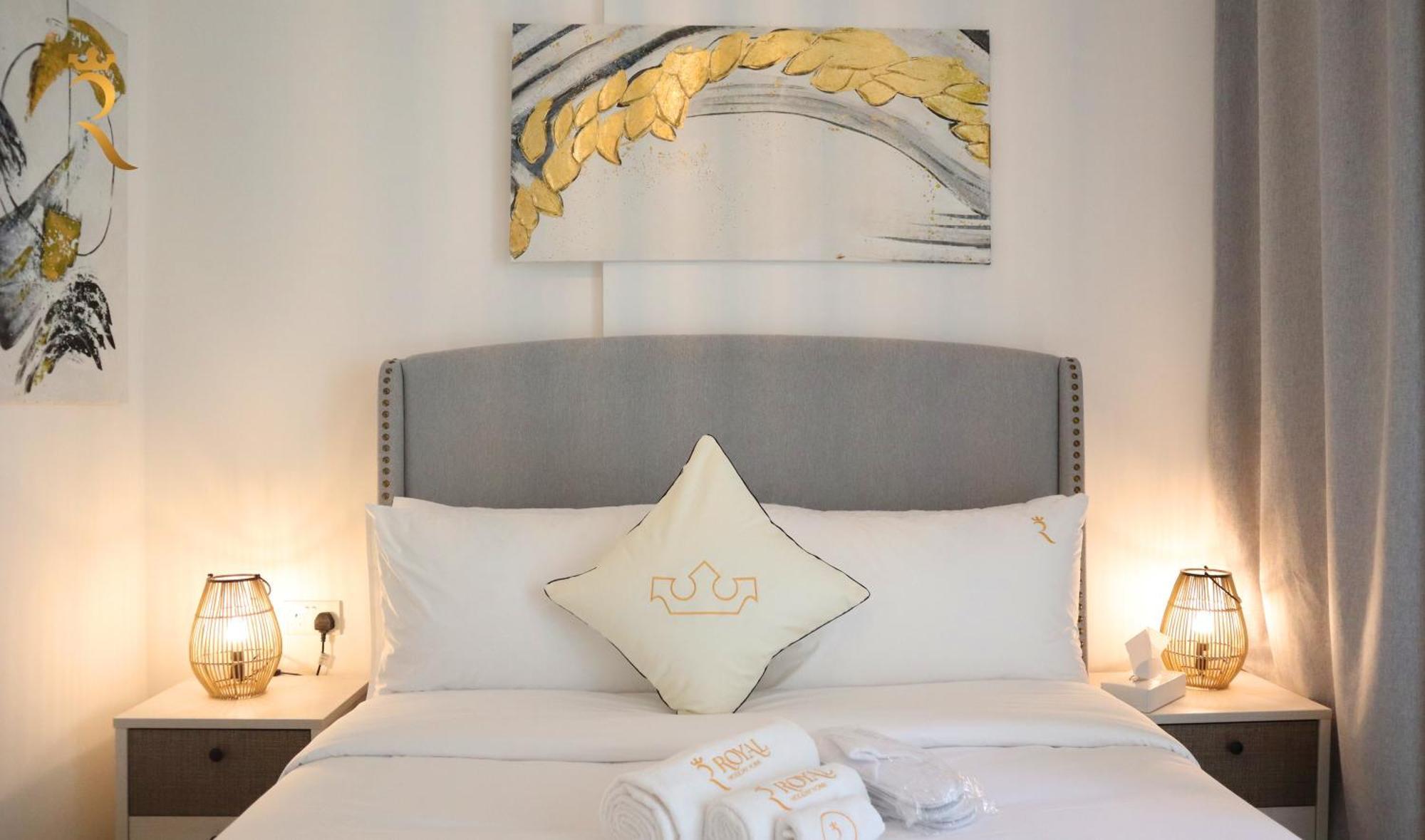 Luxury Duplex 2br Oasis In Masdar *