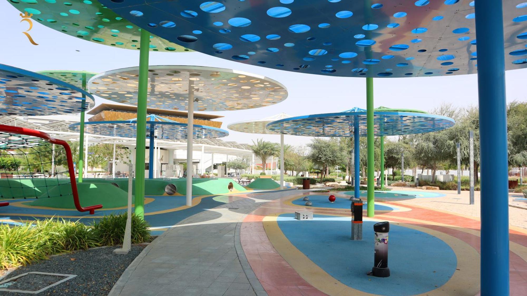 Appartement Luxury Duplex 2br Oasis In Masdar Abou Dabi