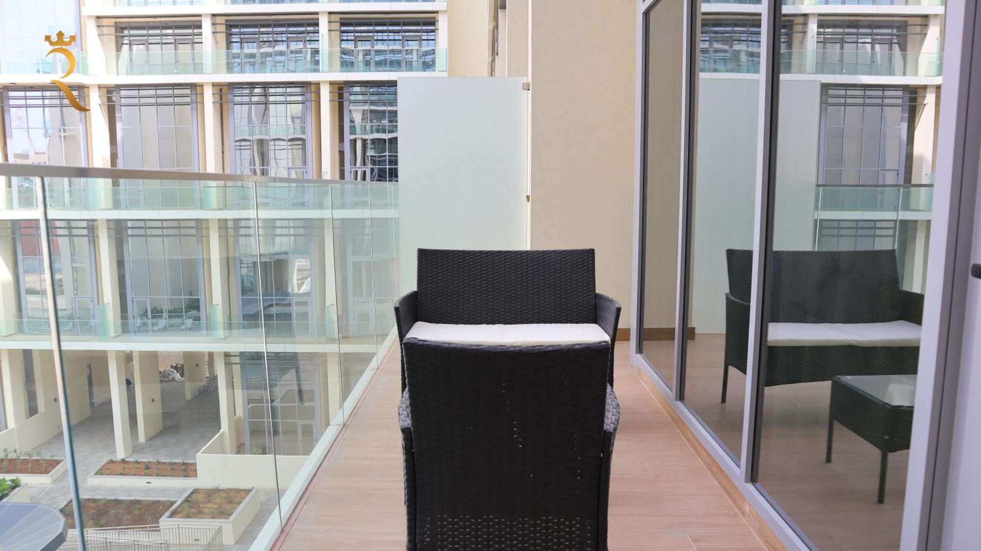 Appartement Luxury Duplex 2br Oasis In Masdar Abou Dabi