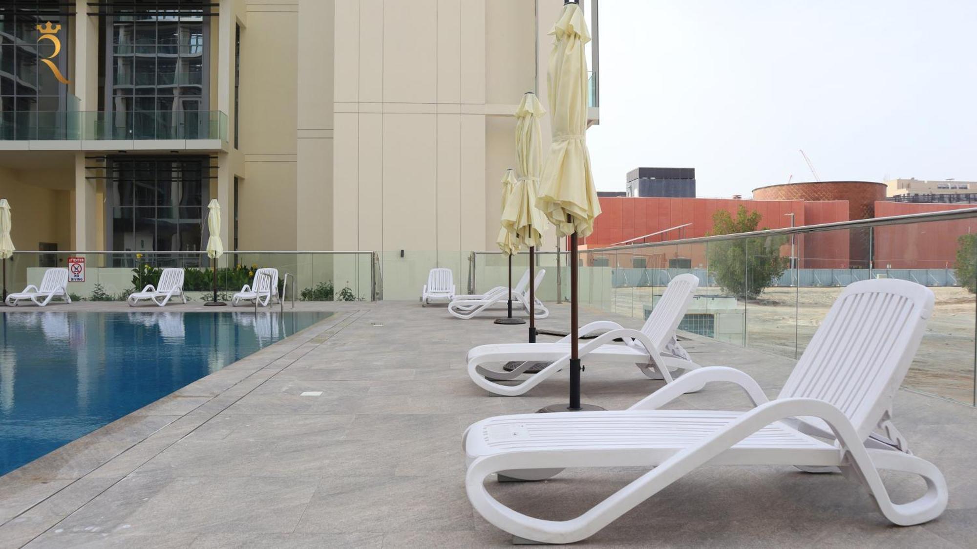 Luxury Duplex 2br Oasis In Masdar *